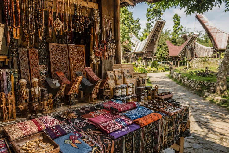 Suvenir Khas Kete Kesu yang Wajib Dibawa Pulang